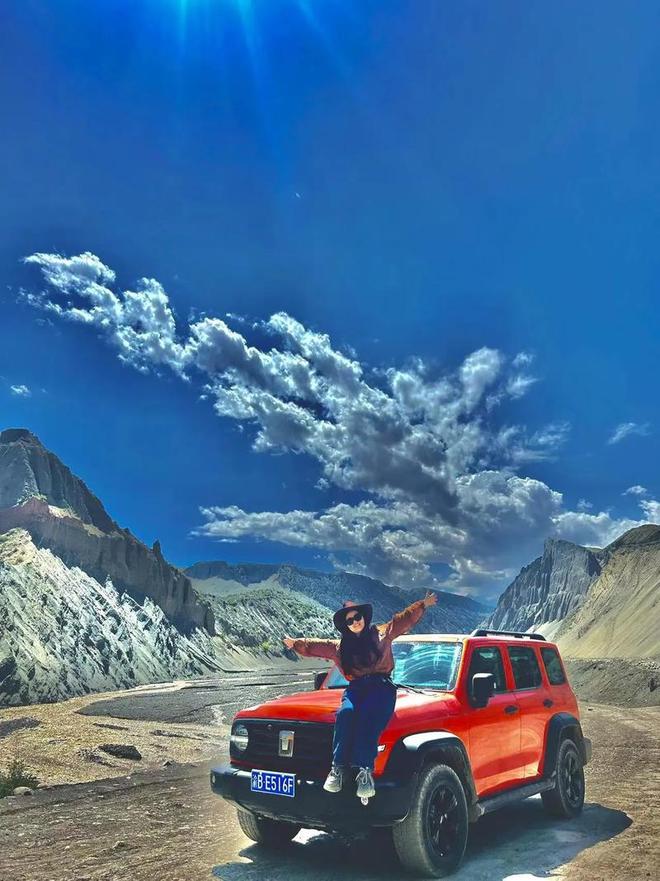 现！坐地起价一天降价8次也没人住？冰球突破技巧国庆第一批血亏的老板出(图5)