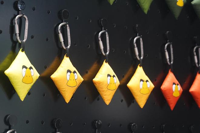 26现场观察：天石鹅铠甲全线装备实拍与体验冰球突破技巧ISPO Beijing 20(图23)